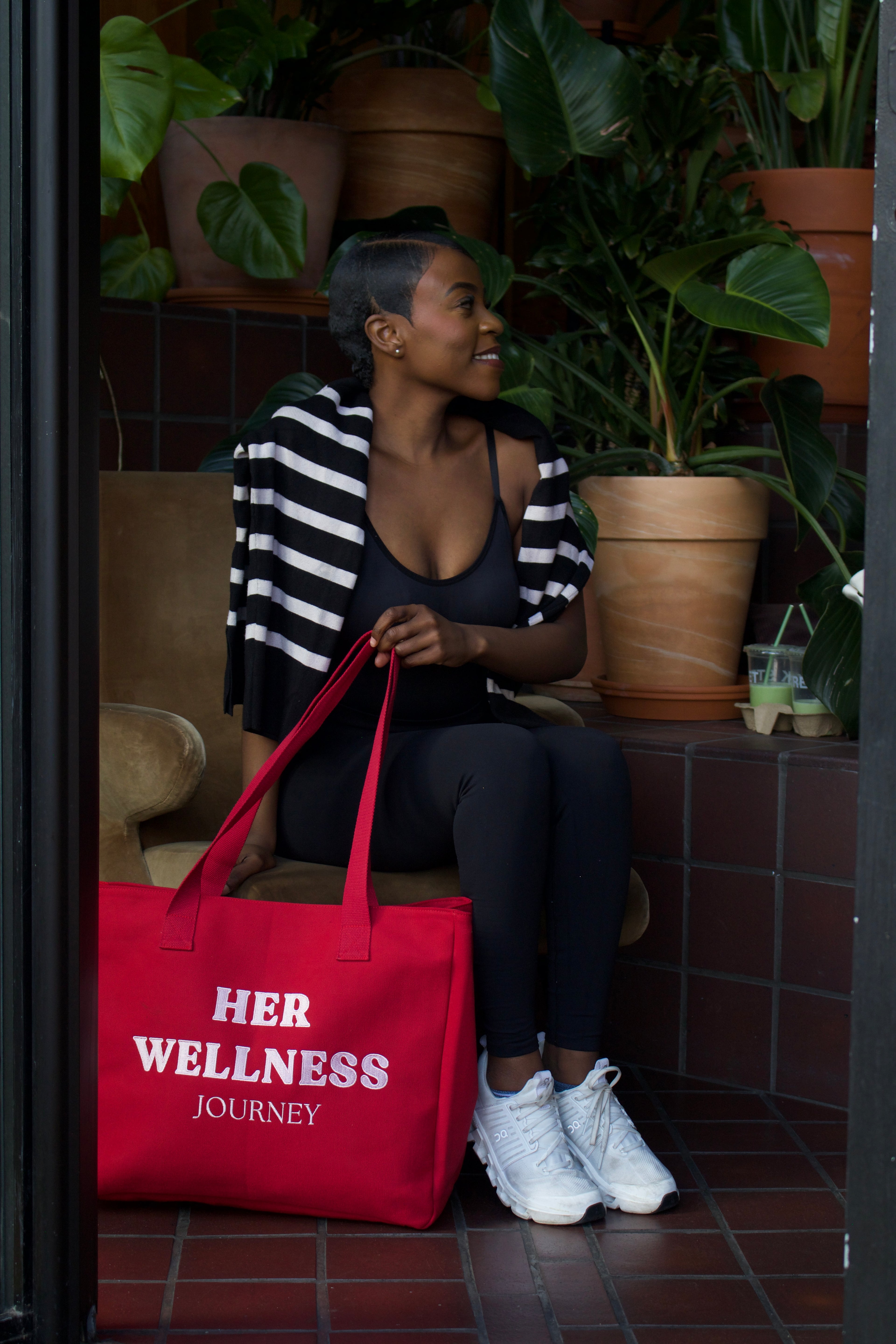 RED HerWellness Travel Bag + BLANK STREET Gift (Pre-Order)
