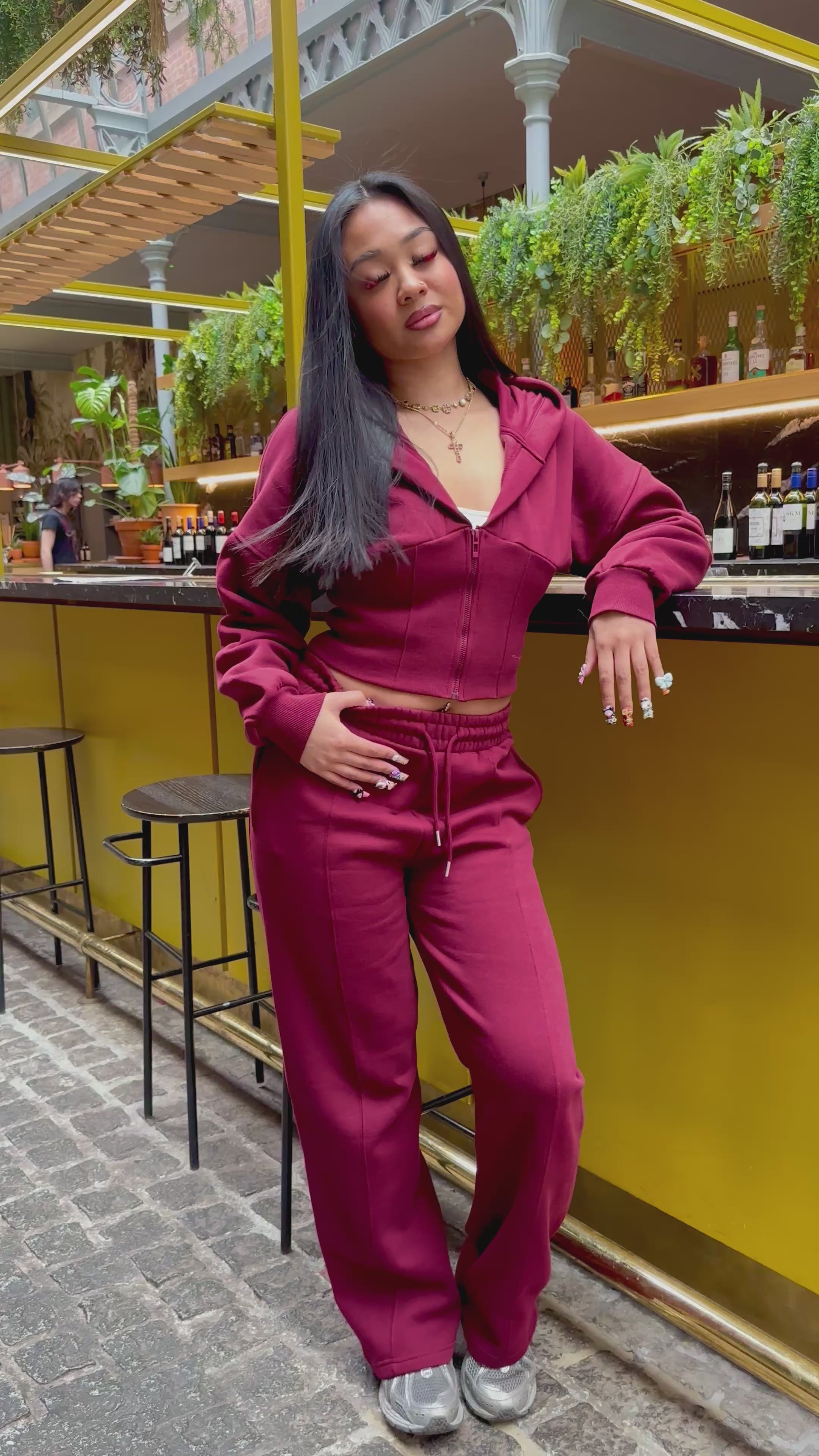 HerWellness Comfort Tracksuit Set